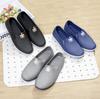 Botas de lluvia zapatos de obra zapatos de agua al por mayor chanclas de goma con puntera puntera cerrada zapatos cómodos de otoño PVC para hombre chanclas de cocina para cemento