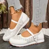 Zapatos planos transpirables de talla grande, punta poco profunda y detalle de hebilla para comercio internacional, disponibles en stock, diseño casual, estilo europeo y americano versátil
