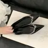 Novos Sapatos Elegantes Slip-On de Primavera para Combinar com Saias, Sapatos Delicados Estilo Fada 2026, Sapatilhas Slip-On Versáteis para Mulheres