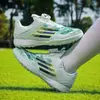 Nuevos zapatos de fútbol bajos para niños con botones giratorios, diseño sin cordones, adecuados para entrenamiento de fútbol sala y correr