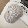 Boné de Baseball com Patch de Letra Retrô para Mulheres, Versátil para Primavera e Verão, Chapéu de Sol para Exterior, Estilo Coreano Ins, Chapéu de Proteção Solar, Tendência