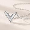 Collar con letra V de plata de ley S925 Diamante Estilo europeo y americano Simple moda temperamento Cadena para la clavícula transfronteriza venta al por mayor