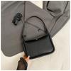 Bolso Pequeño de Alta Gama y Elegante para Mujer 2025 Nuevo Verano Versátil Bolso Cruzado Bolso de Mano Moderno Súper Popular Bolso Tote Pequeño