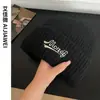 Novo Chapéu de Tricô Coreano Feminino Outono e Inverno Ins Bordado Baotou Proteção Auricular Rosto Pequeno Chapéu para Frio Chapéu de Lã