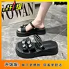 Sandalias de plataforma versátiles con lazo chic estilo francés 2026 verano nuevo de suela gruesa con pedrería para mujer sandalias deslizables para exteriores