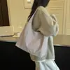 Bolso de mano de nailon nuevo, ligero y resistente al agua para mujer, perfecto para el uso diario, las compras y el transporte.