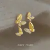 Diseño Asimétrico, Aretes de Mariposa Frescos y Dulces con Microincrustaciones de Circonita, Personalidad de Nicho Estilo Bosque, Aretes Nuevos Hechos en Fábrica para Mujeres
