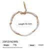 Chapado en Latón de Alto Color Oro Real Diseño Simple Versátil Moda Vintage Pulsera con Puntadas de Perla Natural para Mujer
