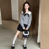 Conjunto de Otoño 2025 para Niñas Moda Estilo Coreano para Niñas Mayores con Suéter de Cuello de Muñeca y Conjunto de Falda Plisada
