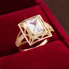 Nuevo Anillo Creativo de Azúcar de Hielo Cuadrado Dongdi, Simple y Elegante, Anillo Versátil, Joyería de Cobre de Moda al por Mayor