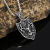 Colar Personalizado Masculino Europeu e Americano em Aço Inoxidável Pingente de Cabeça de Veado em Aço Titânio Retrô Bússola Viking Totem Venda no Atacado