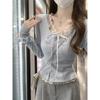 Camiseta Doce com Renda Patchwork Falsa Duas Peças Manga Longa para Mulheres no Outono Estilo Coreano Design Puro Desejo de Botão Único Top