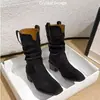Botas retrô de salto grosso de cano médio, botas de salto bloco de perna larga para mulheres, nova coleção de outono 2026, botas curtas marrons, botas Martin