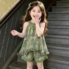 Conjunto de Shorts de Verão para Meninas 2026 Novo Estiloso Fashionável Top Cropped de Amarrar no Pescoço Roupas de Verão Estilo Floresta para Crianças