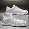 Zapatos de Entrenamiento para Hombre 2026 Primavera Nueva Moda Antideslizantes Suela Gruesa de Cuero Adelgazantes Cómodos Versátiles Casuales Zapatos Deportivos