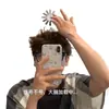 La Popular Diadema de Carga Cerebral de Xiaohongshu se Puede Girar, es Creativa y Divertida, y se Puede Usar como Regalo para Amigos y Mejores Amigas