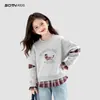 Roupas Infantis Moletom Bordado para Meninas 2026 Outono Novo Estiloso Roupas Casuais para Crianças Crianças Maiores Outono Gola Redonda Top