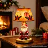 Lámpara de Escritorio Pequeña de Resina Pintada Retro Navideña Transfronteriza Lámpara de Escritorio de Papá Noel y Reno Adorno de Atmósfera de Escritorio