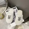 Pantuflas de algodón esponjoso Baotou para mujer, nuevo estilo otoño/invierno 2021, pantuflas cálidas para interiores, pantuflas con diamantes de imitación, zapatos de moda para mujer para exteriores