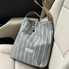 Bolso de hombro de lona de gran capacidad para mujer, bolso de hombro informal de moda de verano 2024.