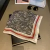 Pañuelo Cuadrado con Borde Rojo y Patrón de Anacardo para Mujer, Pañuelo de Cuello Estilo Coreano Pastoral, Pañuelo Triangular Delgado, Bufanda