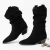 Botas altas de punta para otoño e invierno, botas de mujer de color liso versátiles de talla grande, botas de moda de tacón alto sin cordones, zapatos ligeros de comercio exterior