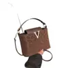 Bolsa de Luxo Leve para Mulheres 2025 Novo Estilo Bolsa Saco da Moda Grande Capacidade para Trabalho e Deslocamento Bolsa de Ombro Transversal Portátil