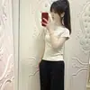 Camiseta Popular de Alta Gama de Color Sólido con Mangas Cortas para Mujer, Verano 2025, Corte Ajustado, Estilo Casual Simple, Top para Viajar al Trabajo