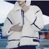 Transfronterizo Casual Transfronterizo 20 Piel Integrada Abrigo de Otoño e Invierno Original 23 Forro Polar Suministro Lana de Cordero Ropa de Mujer Estilo Z