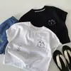 Camiseta de Manga Curta para Meninos 100% Algodão Verão 2026 Novo Estilo Camiseta Estampada de Manga Meia-Manga para Meninos Pequenos e Médios Tendência