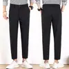 Calças de Verão Estilo Britânico com Drapê e Vinco para Homens Estilo Coreano Casuais Slim Fit Não Amassam Terno Jovem Calças Nove Pontos