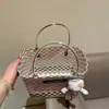 Nova Bolsa Cesta de Plástico Tecida Artesanal Tailandesa Tendência para Mulheres, Bolsa de Mão Versátil Fashion