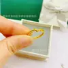 Anillo de Nudo de Suministro en Vivo Diseño de Nicho Femenino Sentido de Diseño Boca Viva Ajustable Anillo de Nódulo Persistente Anillo Joyería de Mano Lote