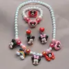 Aretes de Dibujos Animados Coloridos Collar de Lazo para Niños Pulsera Conjunto de Joyería Brillante Joyería Colorida Mickey Conjunto de Cinco Piezas