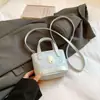Bolso Rayado para Mujer, Nuevo Estilo Trendy de Primavera 2026, Bolso de Mano Pequeño Súper Popular para el Trabajo, Sensación de Alta Gama, Bolso Cubo de Hombro Cruzado