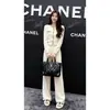 Conjunto de Cardigã Tricotado e Calça Wide Leg Estilo Chanel para Mulheres, Primavera e Outono 2026, Elegante e Jovem, Conjunto de Duas Peças Cor Damasco
