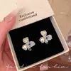 Pendientes de Botón Flor Blanca Luna Francesa Circonita Azul Perla Exquisitos Dulces Adornos para Orejas Temperamento de Oficina Accesorios de Pendientes Juveniles