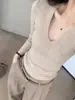 Suéter de Punto Pullover con Cuello en V Estilo Old Money para Mujer, Otoño e Invierno, Corte Ajustado, Top Elegante de Capa Base