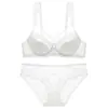 Conjunto de Lingerie de Renda Vermelha com Bojo Pequeno Pétala Algodão Fino Sutiã e Calcinha Vermelhos para Mulheres no Ano do Cavalo, Ano Zodiacal, Sutiã Sexy