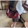 Nova Bolsa Super Quente Outono e Inverno 2024 Feminina Senmeng Moda Popular Bolsa de Ombro Grande Capacidade Crossbody Bolsa Bolinho