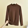 Nueva colección Otoño/Invierno 2026: top térmico suave y cómodo de manga larga con cuello semi-alto, color liso simple, versátil, amigable con la piel y estilo minimalista