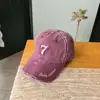 Boné de Baseball Moda Lavado Bordado com Letra Desgastado Rasgado Estilo Coreano Par Número 7 Bordado Casual Boné com Aba