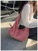 Bolsa transversal de nicho de alta qualidade transfronteiriça mulheres 2025 nova moda bolsa de ombro para deslocamento versátil grande capacidade bolsa dumpling