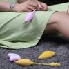 Para agradar o pequeno demônio Ji pulando ovo sem fio 12 freqüência buraco de vibração para divertir Yin dispositivo de masturbação feminina magro leite materno Yin massageador
