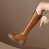 Botas altas de tacón alto con cuello en V adelgazante para mujer, nuevas botas altas de nicho estilo británico 2026, botas de montar de tacón grueso de moda para otoño