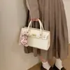 Bolsa Transversal de Ombro Único da Moda 2026 Nova Bolsa Tote para o Dia a Dia Estilosa Casual Personalidade Tendência de Primavera Bolsa de Mão