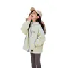 Jaqueta Corta-Vento Feminina Estilo Primavera e Outono 2026 Nova Estilosa Crianças Médias e Grandes Top Roupa Infantil Primavera Casual Moda Outwear