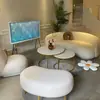 Sala de estar nórdica apartamento pequeño tela tecnológica salón de belleza tienda de novias área de descanso sofá semicircular con forma de anacardo lana de cordero