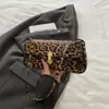 Bolso de Hombro con Estampado de Leopardo Texturizado Retro para Mujer 2025 Nuevo Verano Tendencia Hebilla de Cierre Elegante Bolso Cruzado