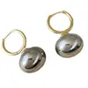 Aretes de Perla Gris Lujo Ligero Gama Alta Elegantes Hebilla de Oreja Francesa 2024 Nuevos Populares Aretes de Nicho para Mujer Otoño e Invierno
